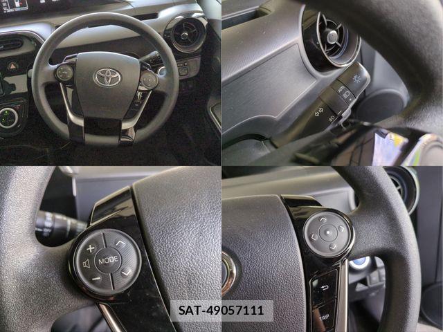 Toyota AQUA 2018-04 8157931-8