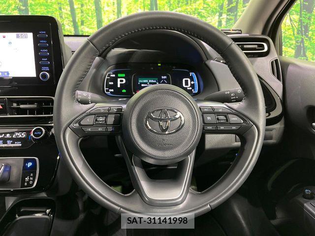 Toyota AQUA 2025-05 8157923-11