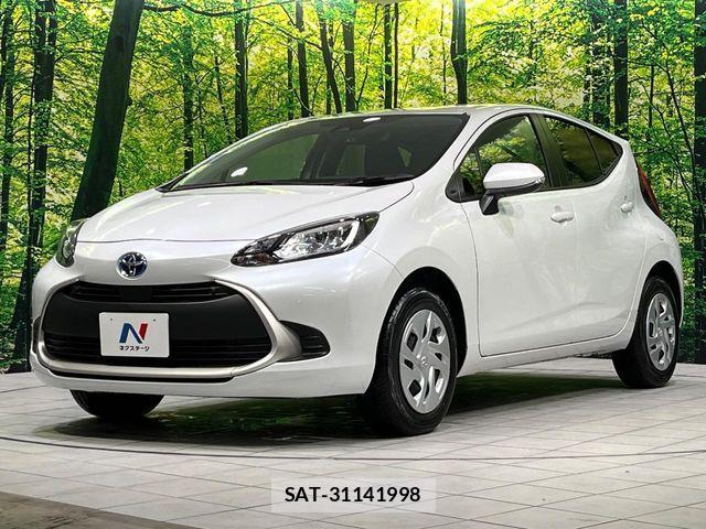 Toyota AQUA 2025-05 8157923-16