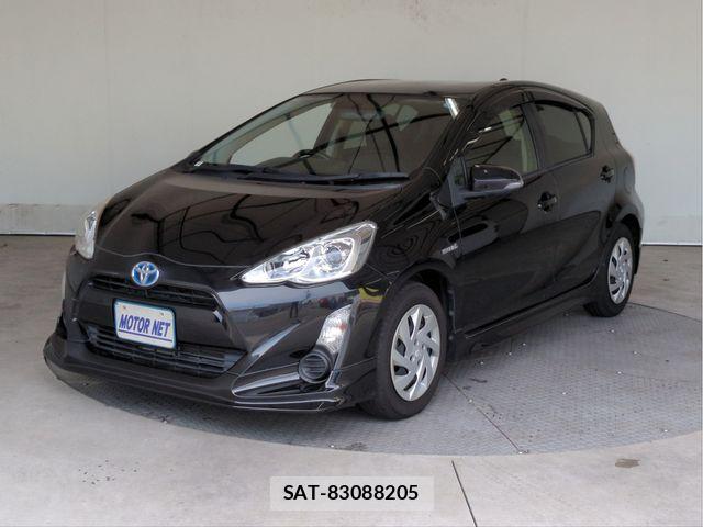 Toyota AQUA 2015-05 8157940-0