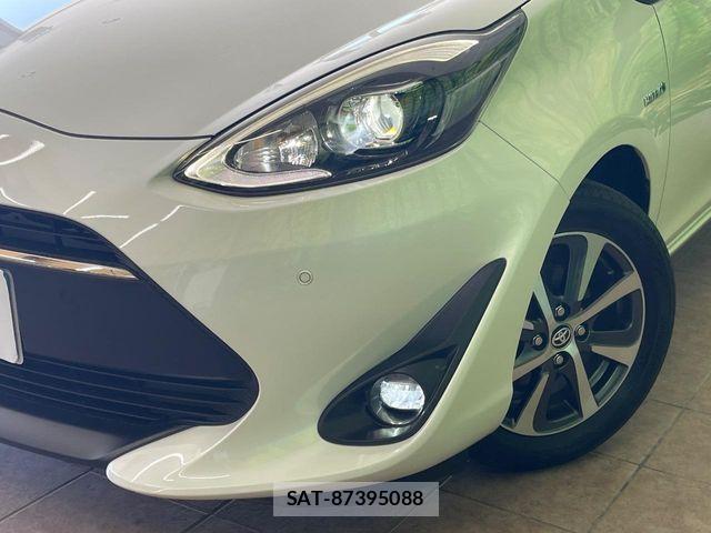 Toyota AQUA 2019-03 8157927-12