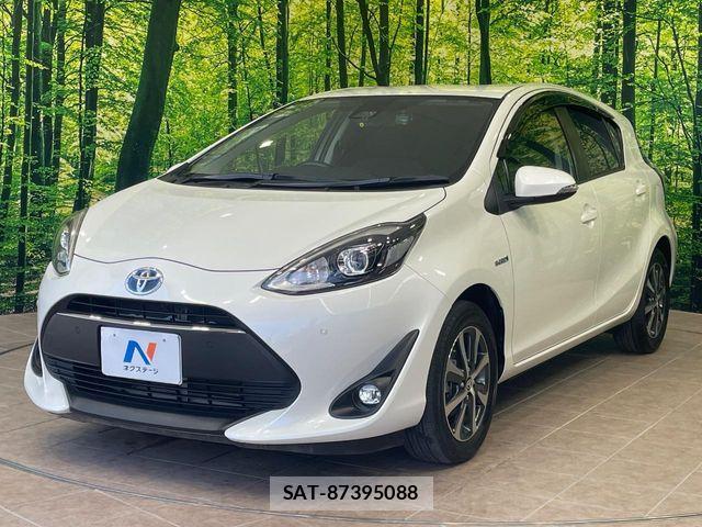 Toyota AQUA 2019-03 8157927-16