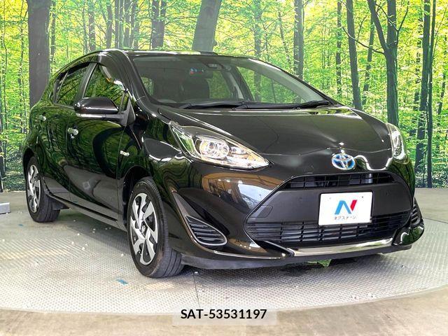 Toyota AQUA 2019-10 8157929-16