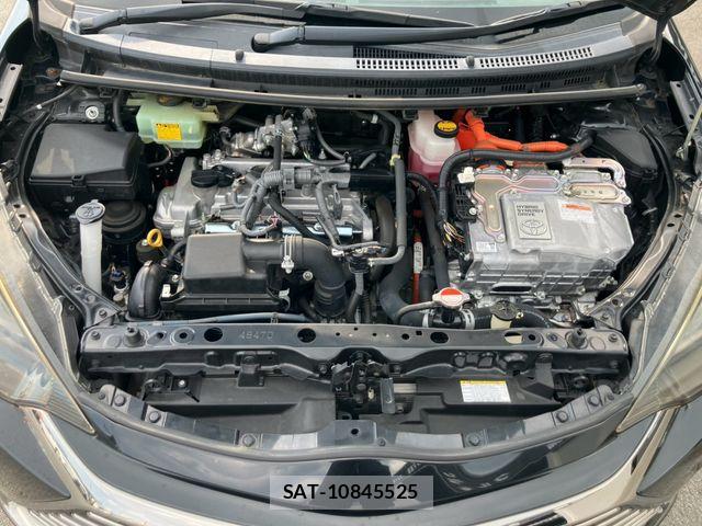 Toyota AQUA 2016-03 8206276-29