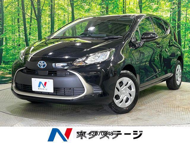 Toyota AQUA 2025-02 8206247-0