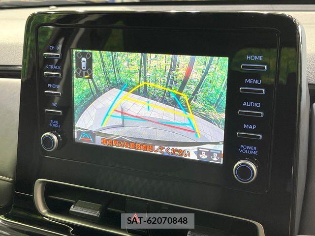 Toyota AQUA 2025-02 8206247-3