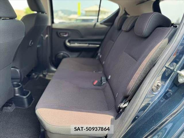 Toyota AQUA 2019-02 8206265-17