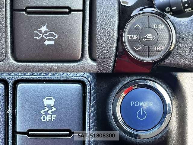 Toyota AQUA 2017-01 8206266-4