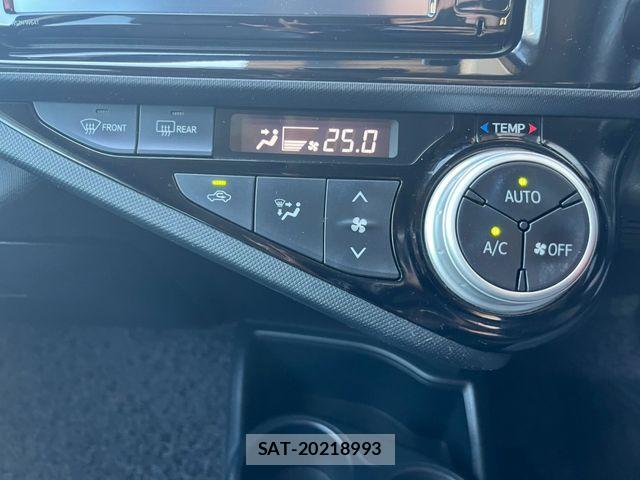 Toyota AQUA 2016-03 8206293-18
