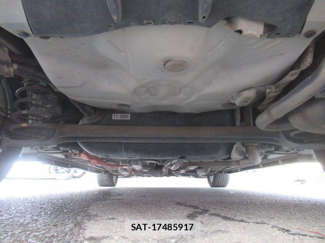 Toyota AQUA 2013-07 8206307-28