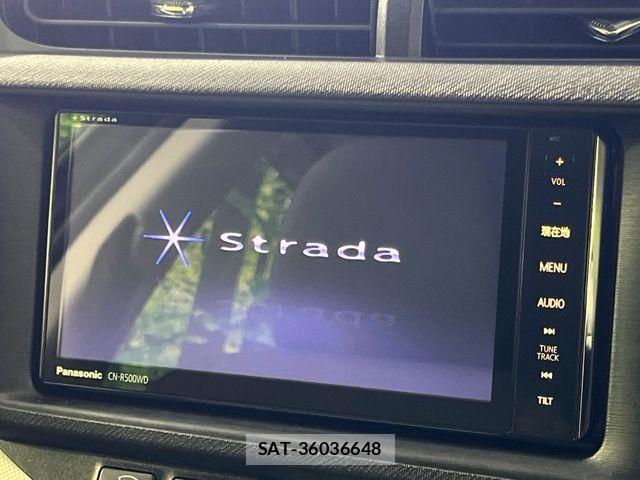 Toyota AQUA 2013-12 8206303-2
