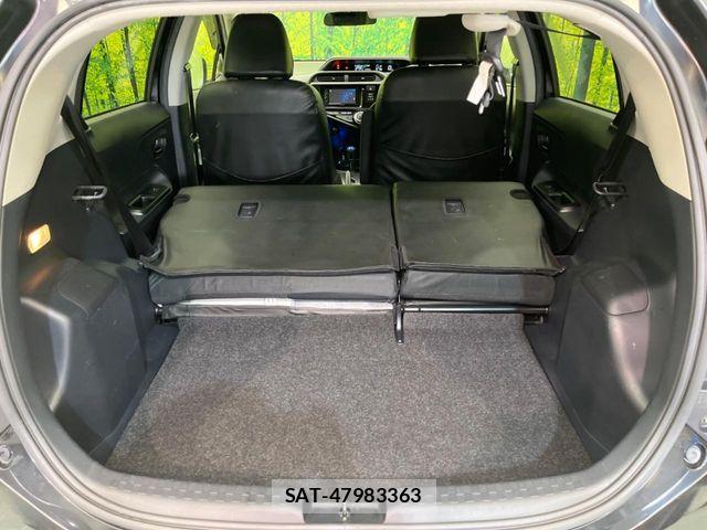 Toyota AQUA 2016-07 8206274-9