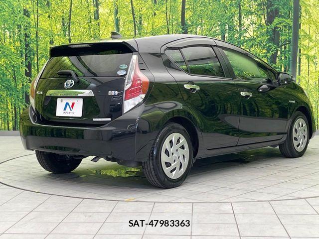 Toyota AQUA 2016-07 8206274-16