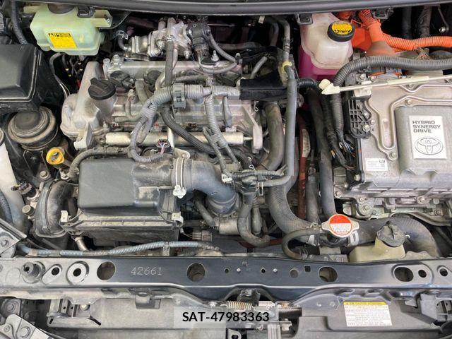 Toyota AQUA 2016-07 8206274-17