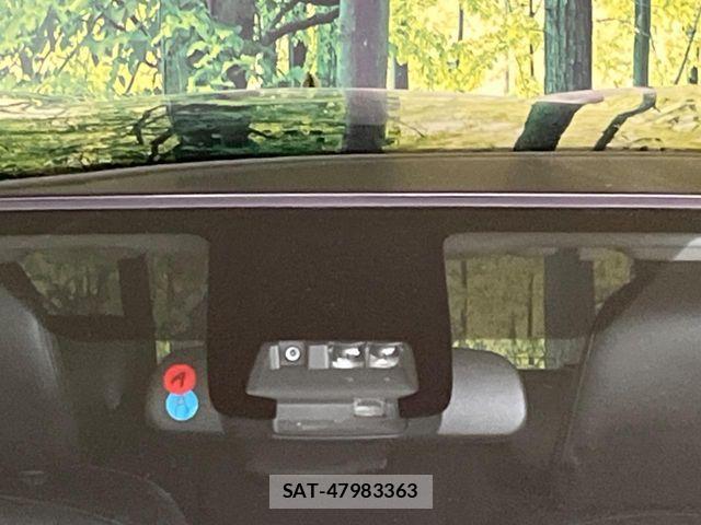 Toyota AQUA 2016-07 8206274-2