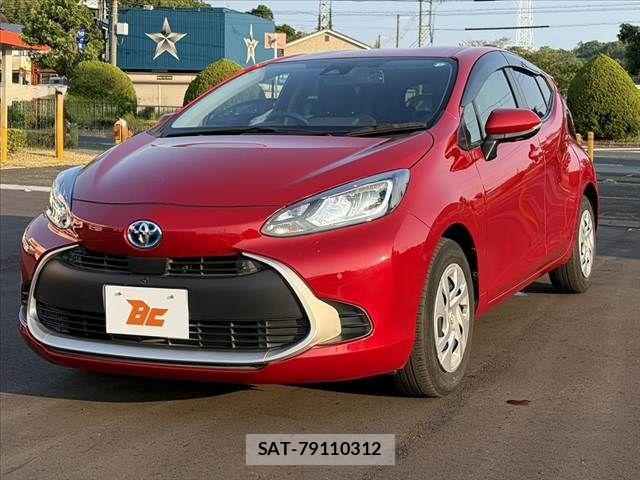 Toyota AQUA 2021-07 8206259-9