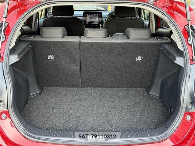 Toyota AQUA 2021-07 8206259-19