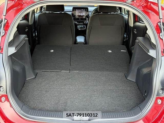Toyota AQUA 2021-07 8206259-20