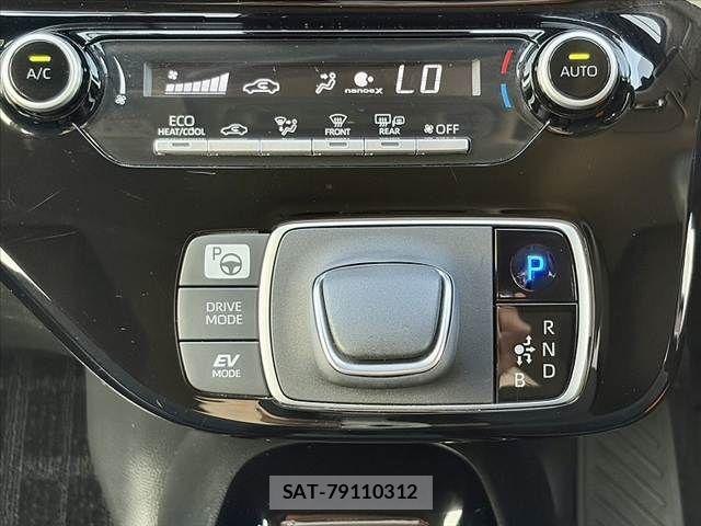 Toyota AQUA 2021-07 8206259-26