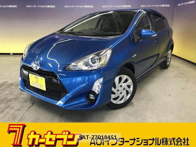 Toyota AQUA 2015-07 8206286-0