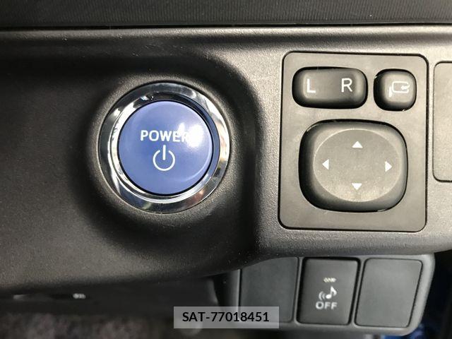Toyota AQUA 2015-07 8206286-17