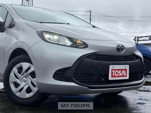 Toyota AQUA 2024-01 8206255-26