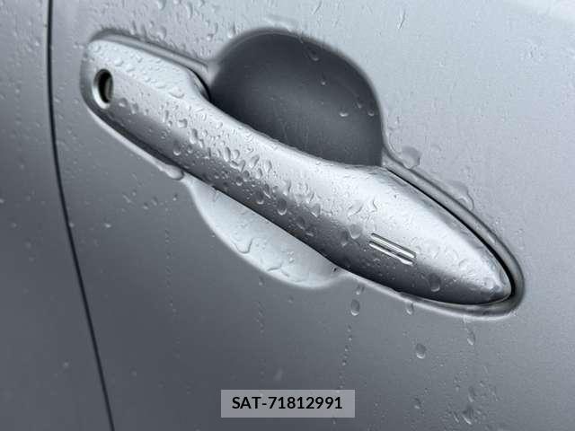 Toyota AQUA 2024-01 8206255-28