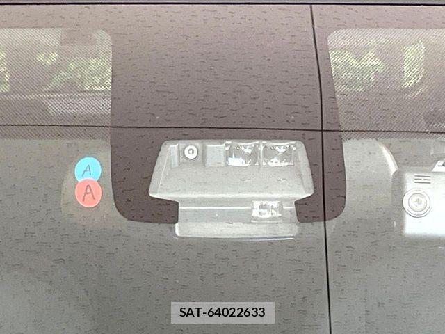 Toyota AQUA 2016-12 8206271-5
