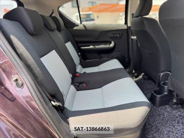 Toyota AQUA 2014-07 8206294-18