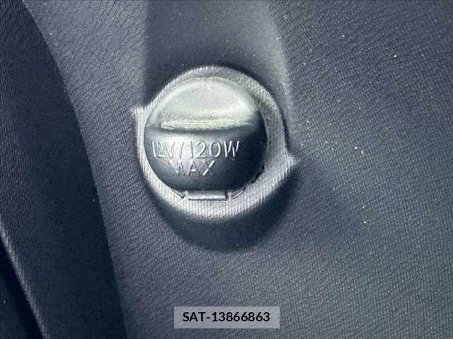 Toyota AQUA 2014-07 8206294-28