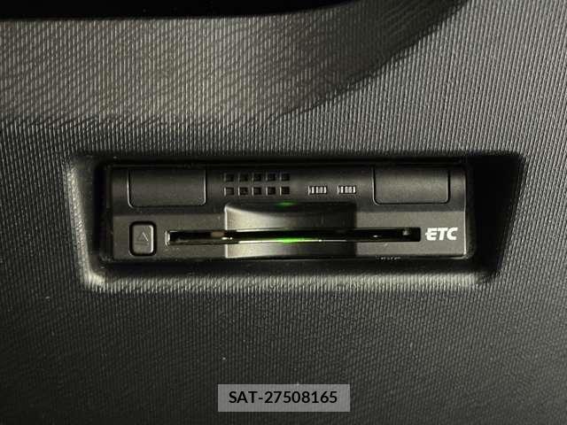 Toyota AQUA 2015-10 8206270-15