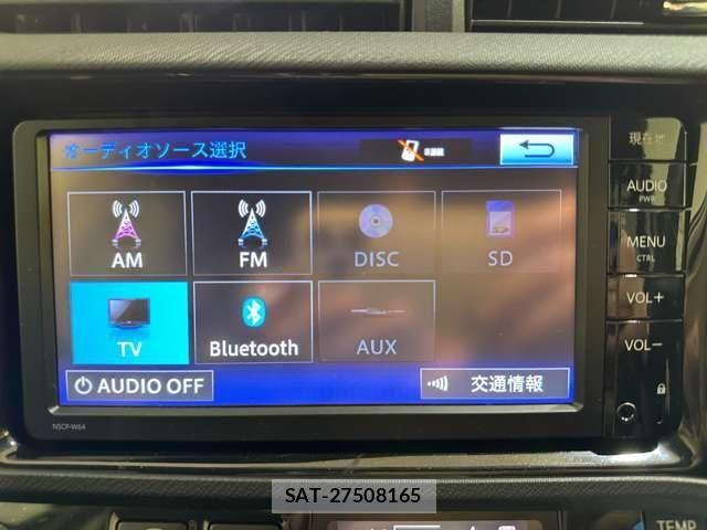 Toyota AQUA 2015-10 8206270-19