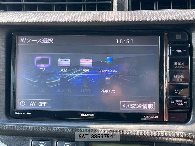 Toyota AQUA 2014-01 8206309-15