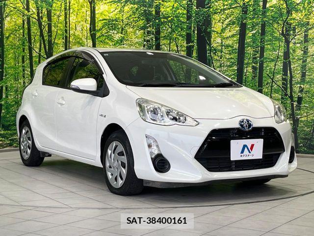 Toyota AQUA 2015-09 8206282-15