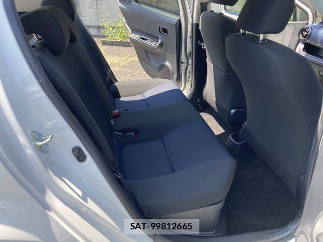 Toyota AQUA 2015-07 8206275-10