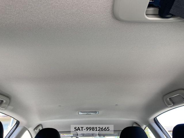 Toyota AQUA 2015-07 8206275-12