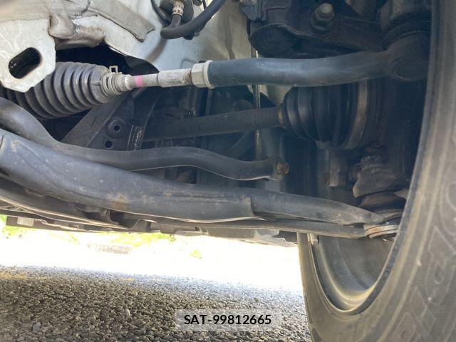 Toyota AQUA 2015-07 8206275-28
