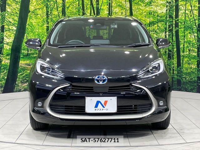 Toyota AQUA 2021-09 8206252-13