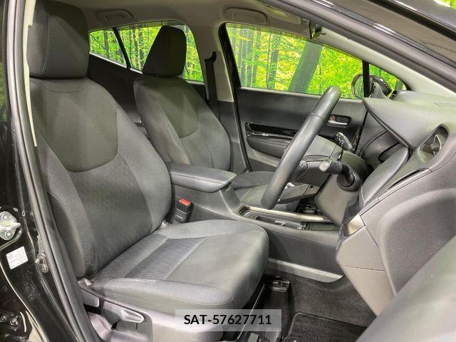 Toyota AQUA 2021-09 8206252-7