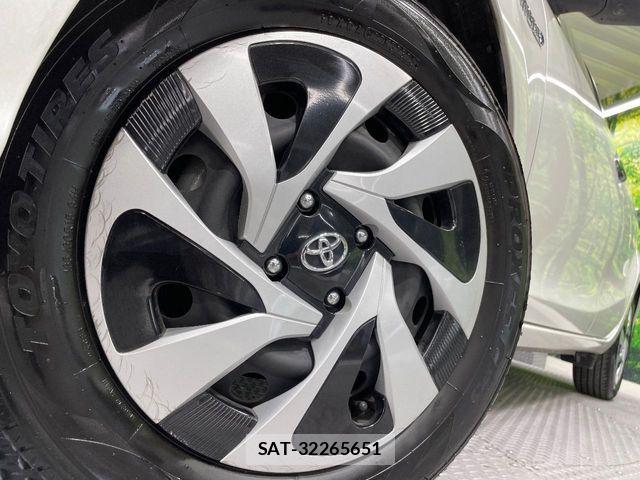 Toyota AQUA 2020-08 8206269-11