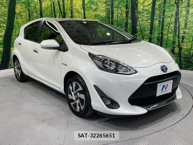 Toyota AQUA 2020-08 8206269-14