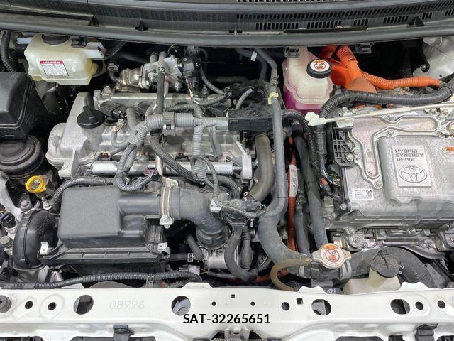 Toyota AQUA 2020-08 8206269-15