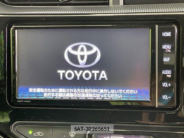 Toyota AQUA 2020-08 8206269-2
