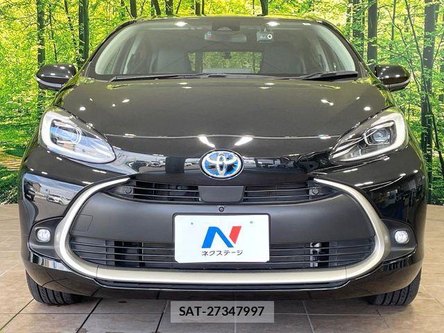 Toyota AQUA 2022-03 8206251-13