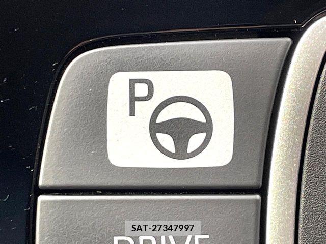 Toyota AQUA 2022-03 8206251-4