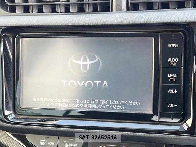 Toyota AQUA 2016-01 8206285-2