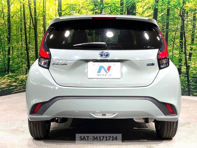 Toyota AQUA 2023-03 8206248-14