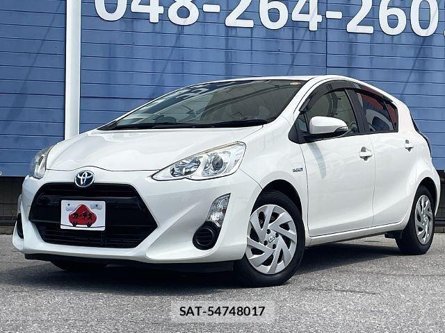 Toyota AQUA 2016-07 8206268-0