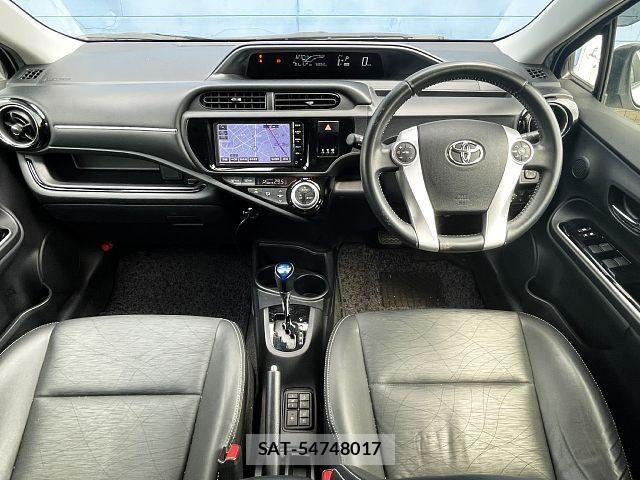 Toyota AQUA 2016-07 8206268-1