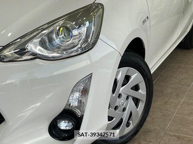 Toyota AQUA 2016-05 8206267-11